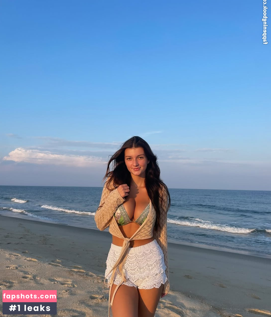 Gianna Thimons gallery photo #15