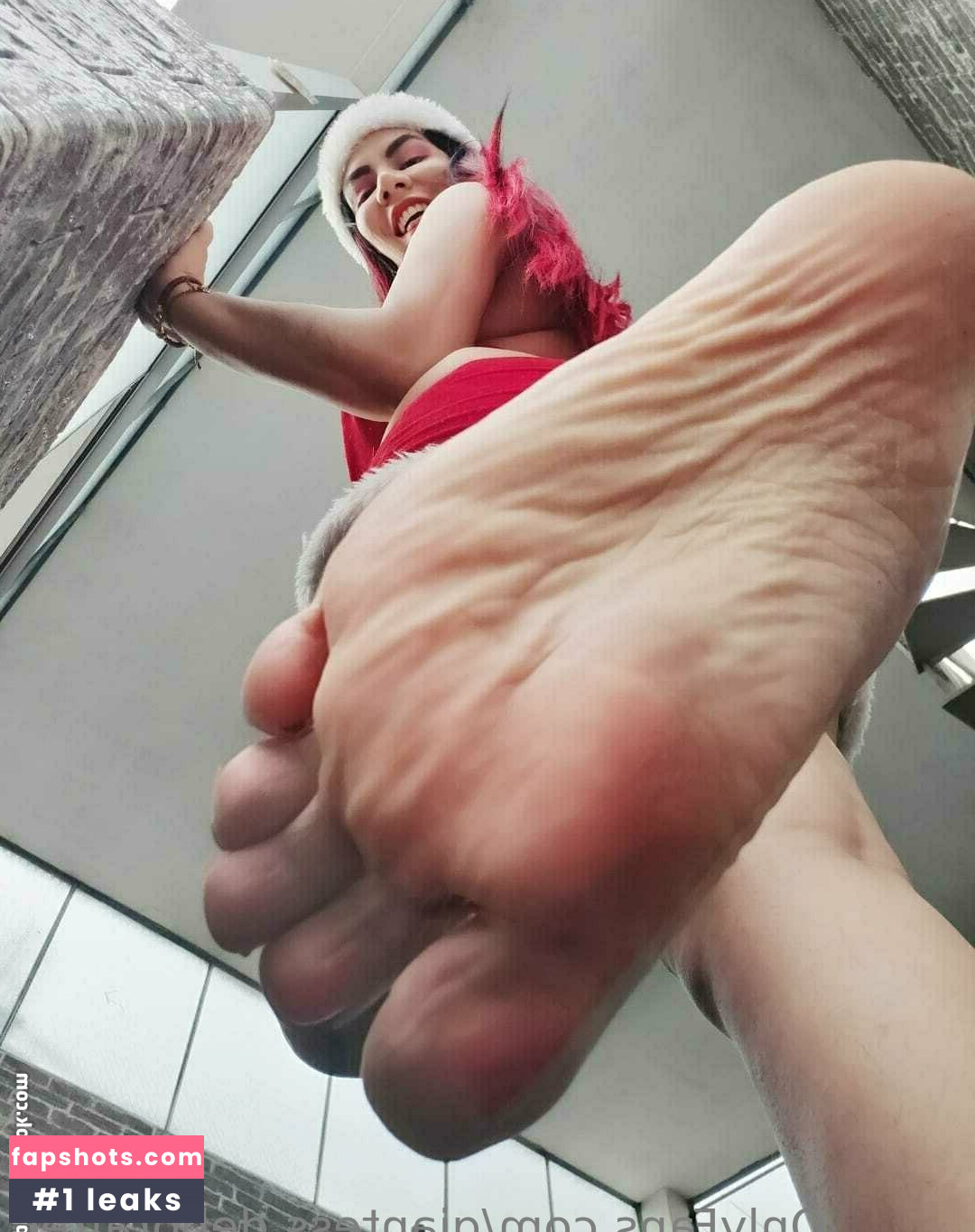 giantess.deborafree Filtración Desnuda OnlyFans Foto #22 - Fapshots