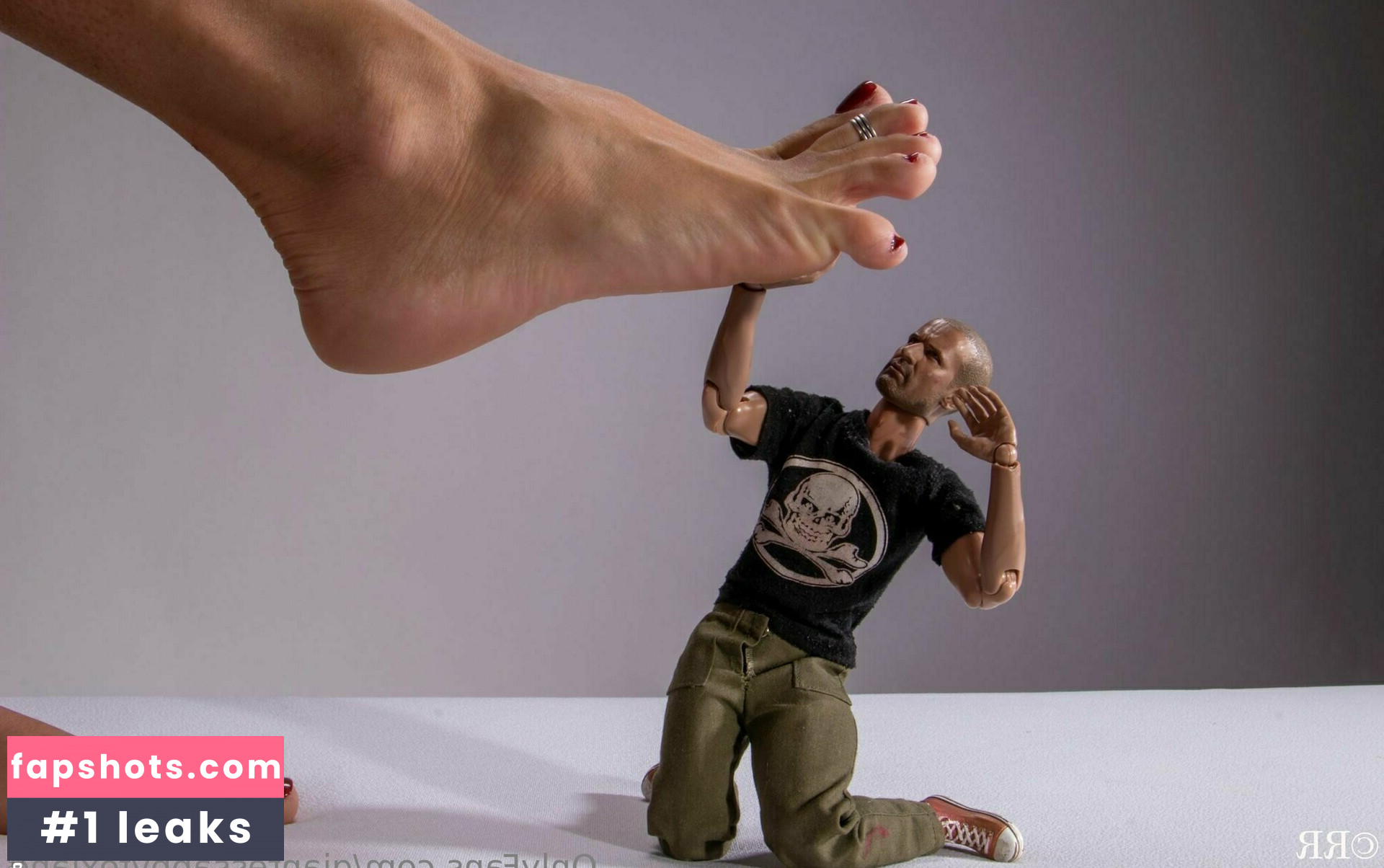 giantessabbyfoxland gallery photo #9