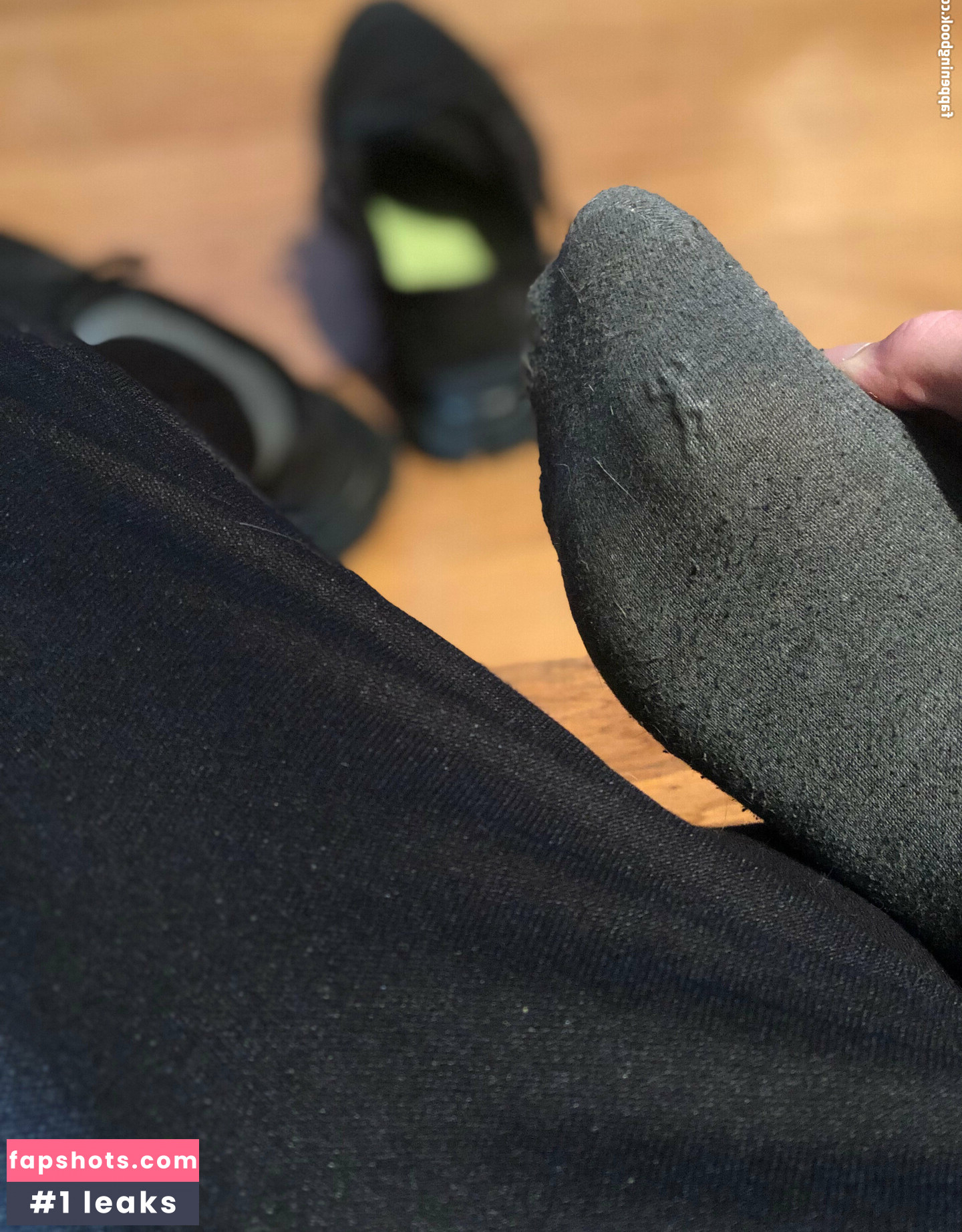 giantgodqueen nude babe gallery