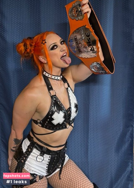 GiGi Dolan gallery photo #69