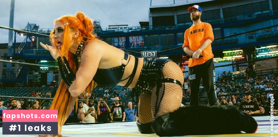 GiGi Dolan gallery photo #70