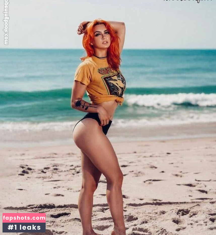 Gigi Dolin gallery photo #15