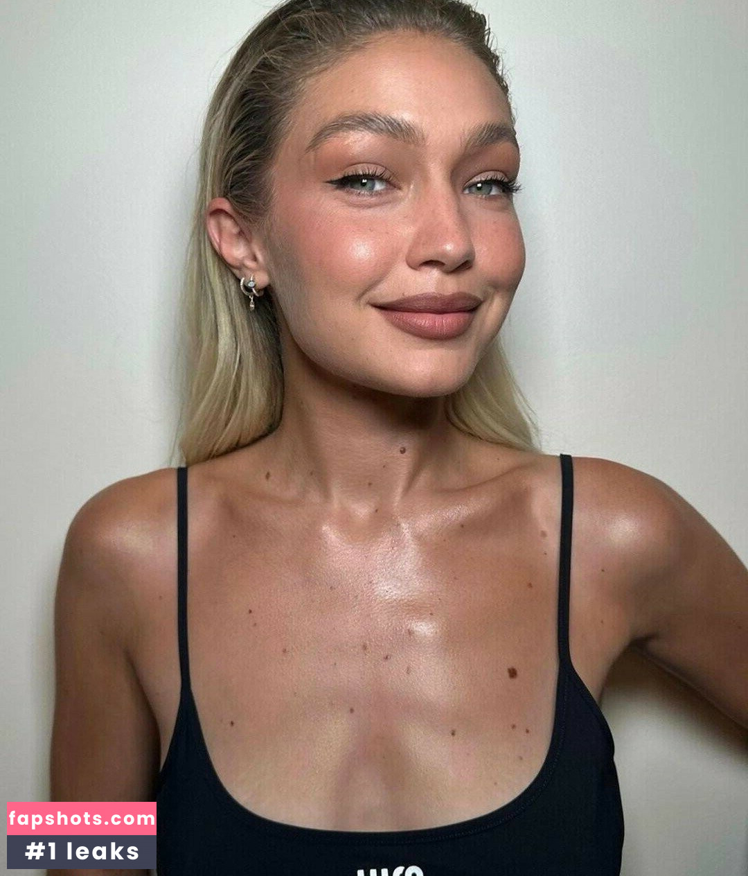 Gigi Hadid Nahé úniky fotek pouze od fanoušků #190 - Fapshots