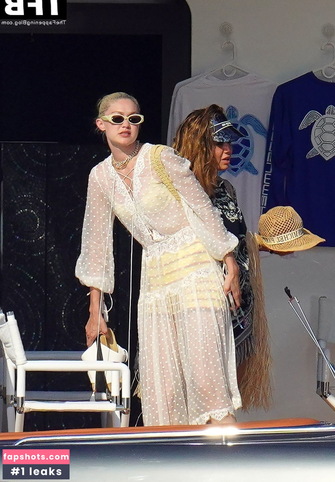 Gigi Hadid Nahé úniky fotek pouze od fanoušků #230 - Fapshots