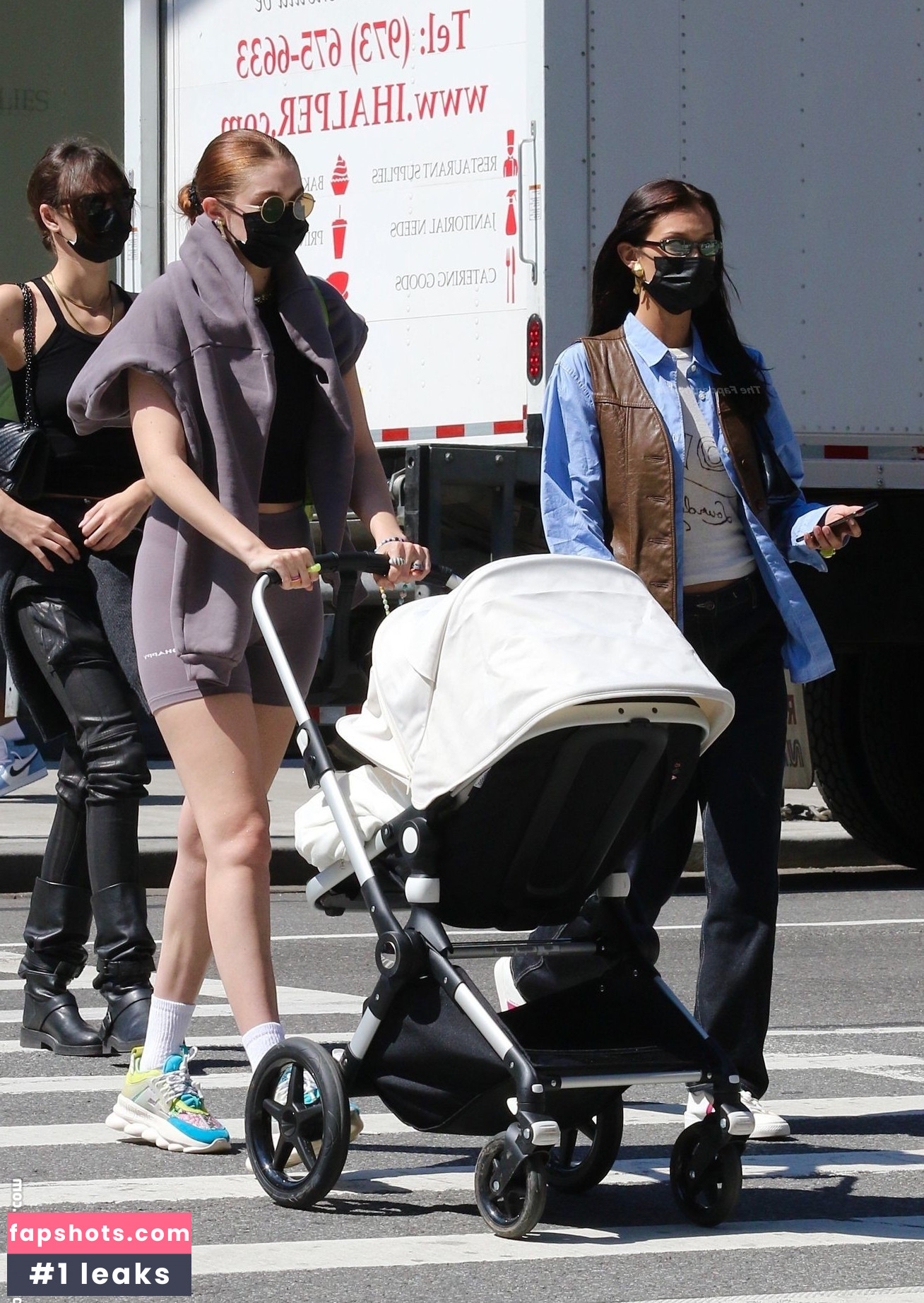 Gigi Hadid Nahé úniky fotek pouze od fanoušků #334 - Fapshots