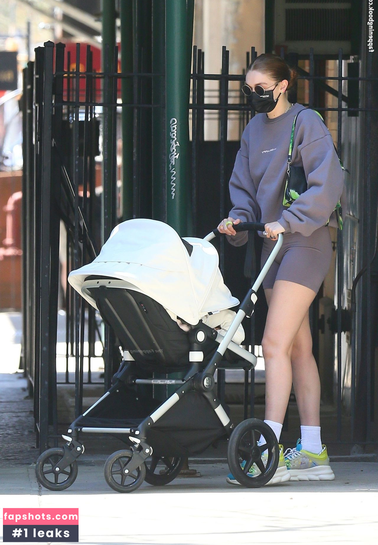 Gigi Hadid Nahé úniky fotek pouze od fanoušků #343 - Fapshots