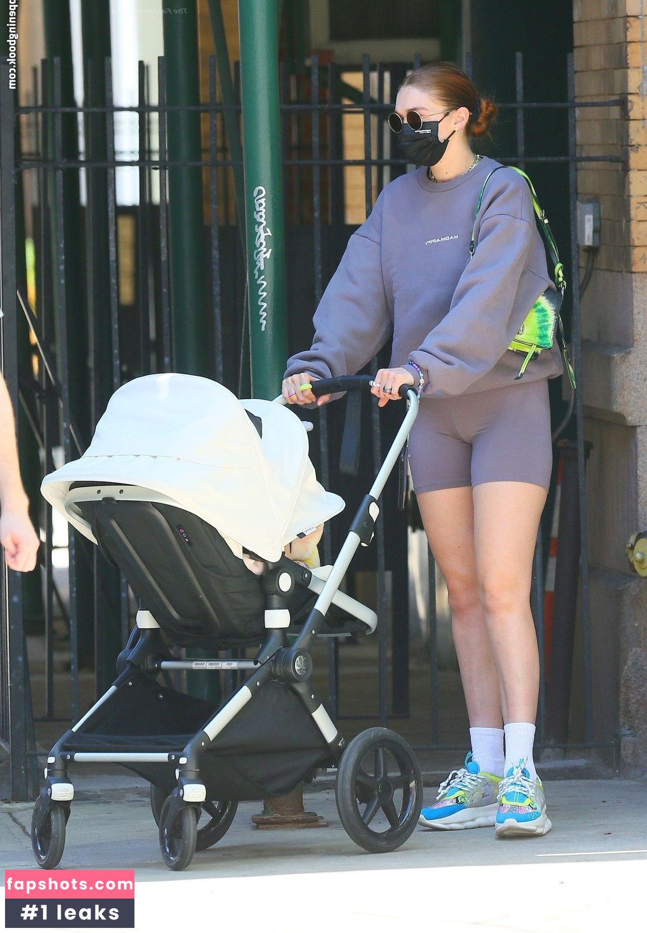 Gigi Hadid Nahé úniky fotek pouze od fanoušků #346 - Fapshots