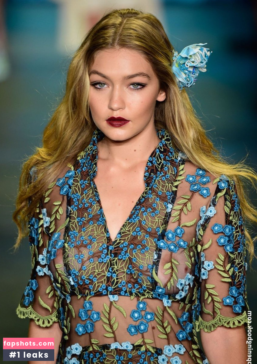 Gigi Hadid Nahé úniky fotek pouze od fanoušků #504 - Fapshots