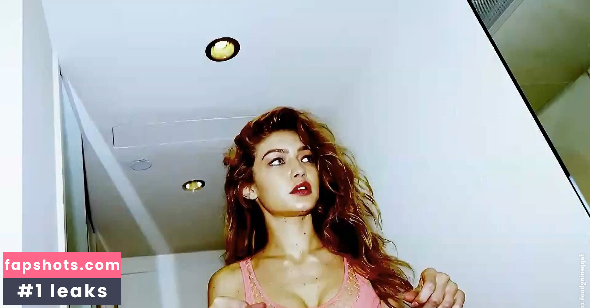 Gigi Hadid Nude Leaks OnlyFans Photos #533 - LeakJerk