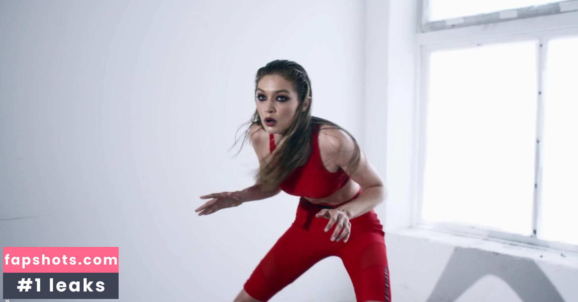 Gigi Hadid Nude Leaks OnlyFans Photos #560 - LeakJerk