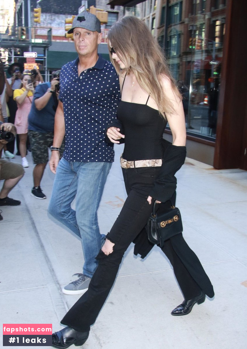 Gigi Hadid Nude Leaks OnlyFans Photos #581 - LeakJerk