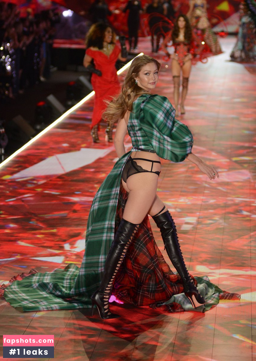Gigi Hadid Nude Leaks OnlyFans Photos #619 - LeakJerk