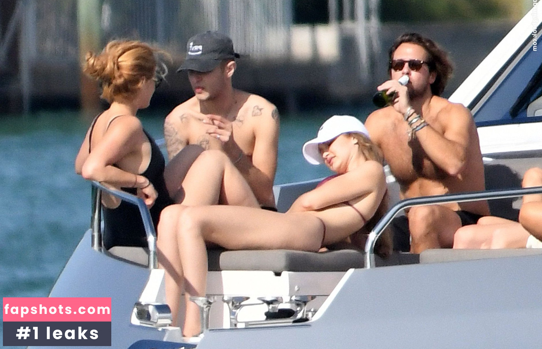 Gigi Hadid Nude Leaks OnlyFans Photos #624 - LeakJerk