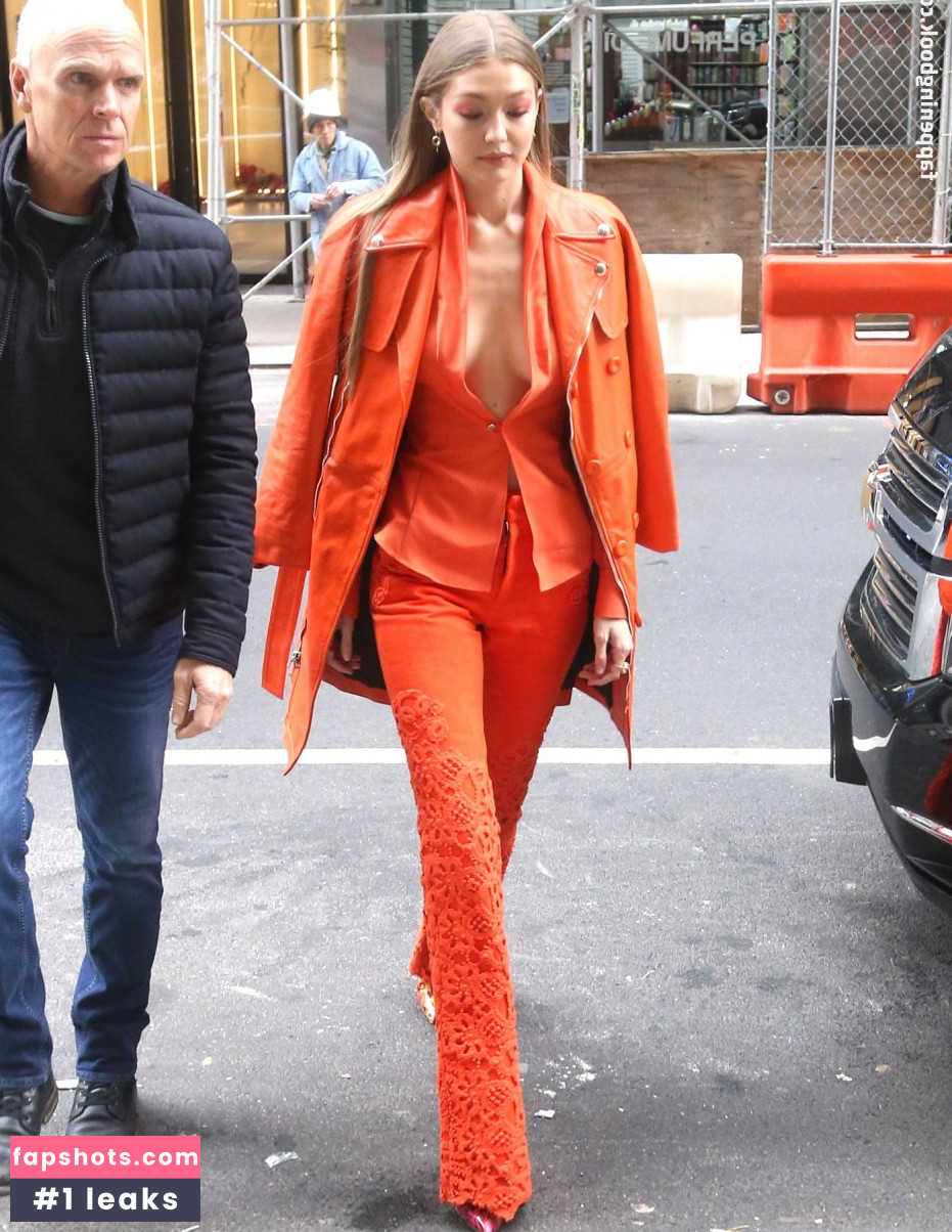 Gigi Hadid Nude Leaks OnlyFans Photos #633 - LeakJerk
