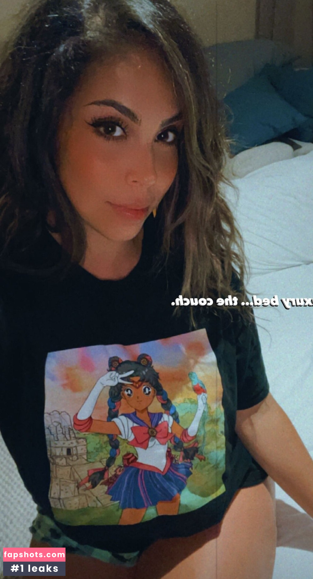 Gigi Saul Guerrero gallery photo #16