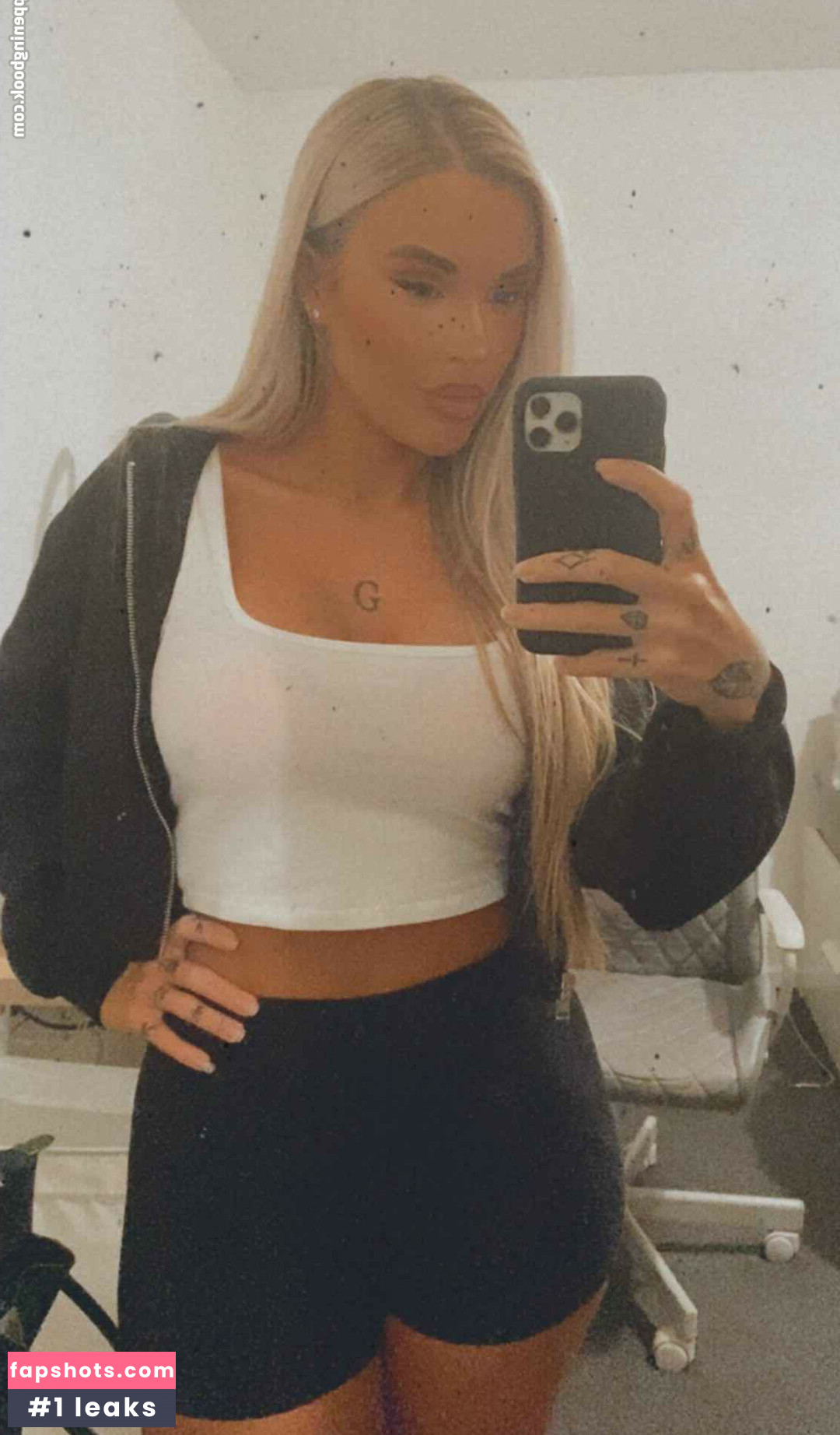 gigiactually Nahé úniky fotek pouze od fanoušků #2 - Fapshots