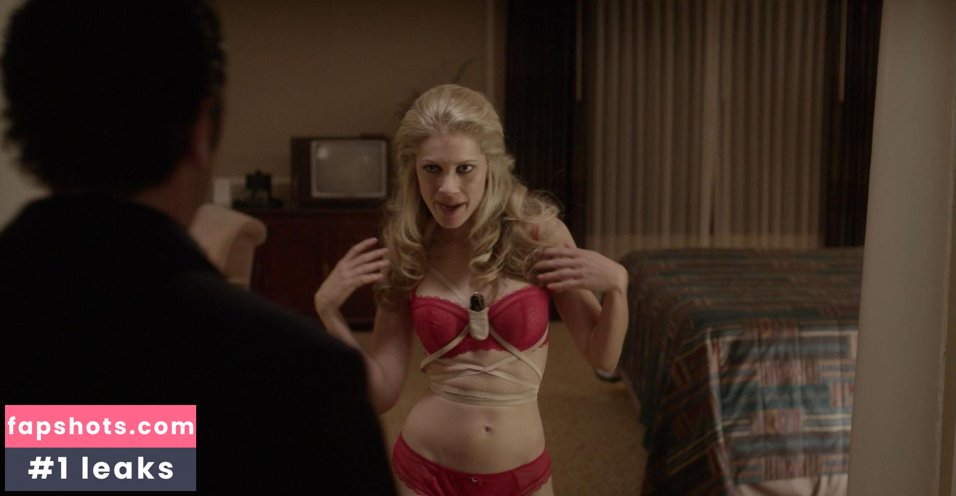 Gillian Alexy gallery photo #25