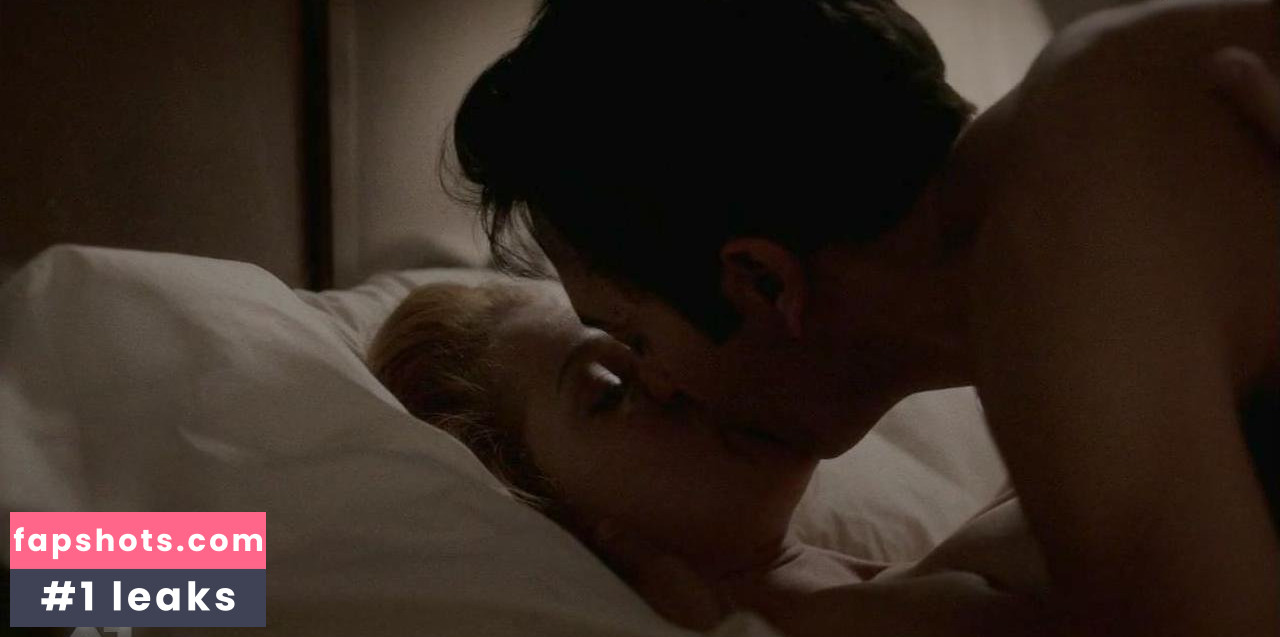 Gillian Alexy gallery photo #39