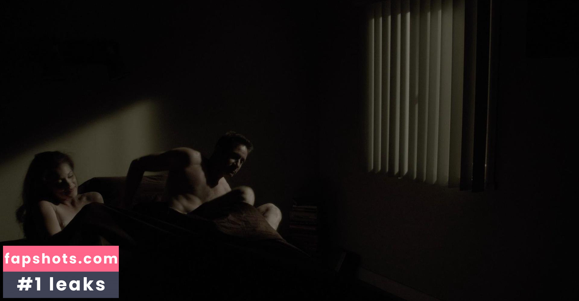 Gillian Alexy gallery photo #45