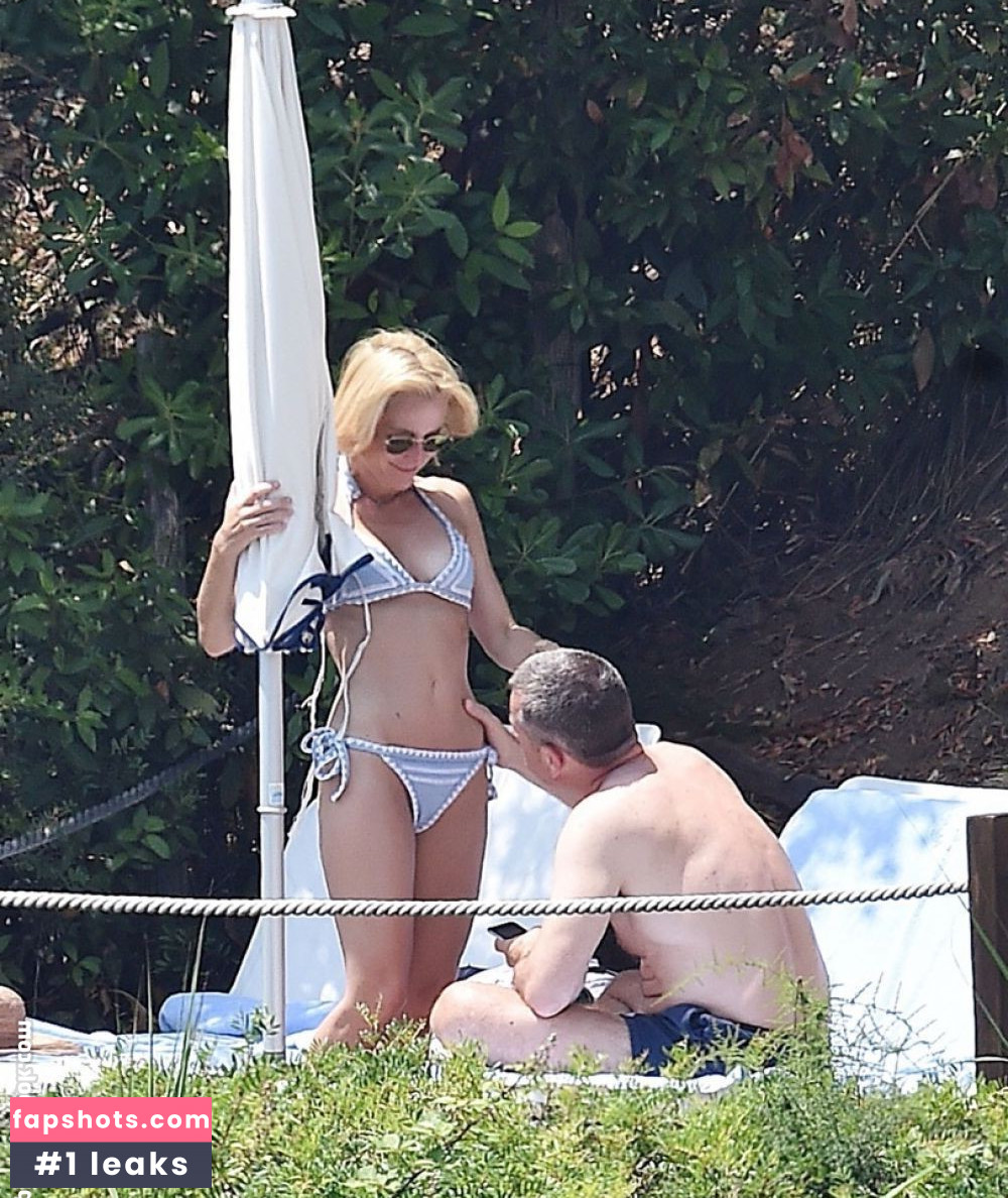 Gillian Anderson gallery photo #280