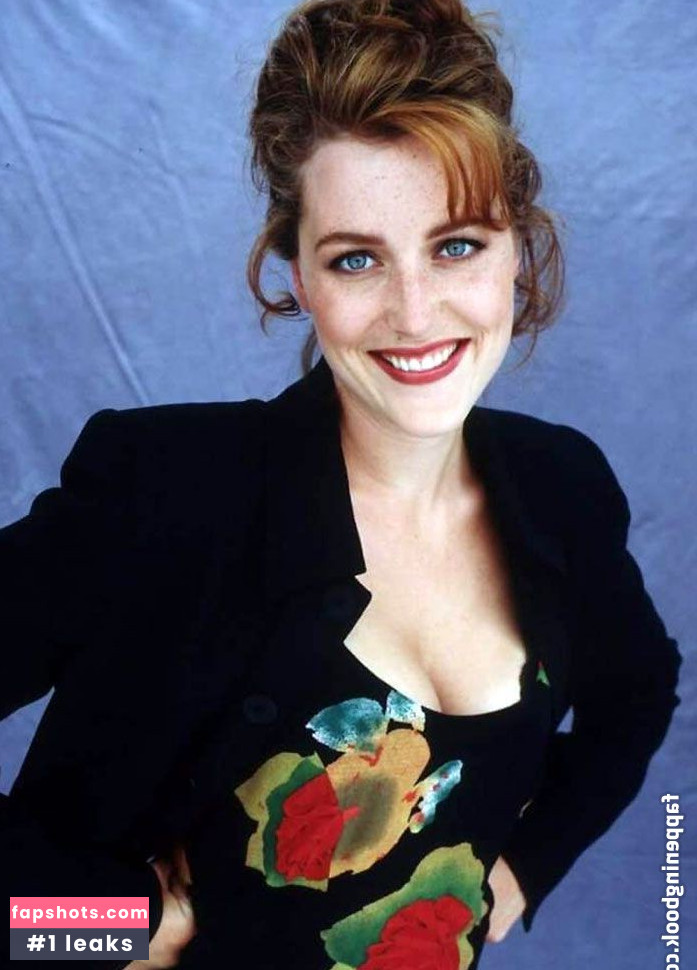Gillian Anderson gallery photo #298