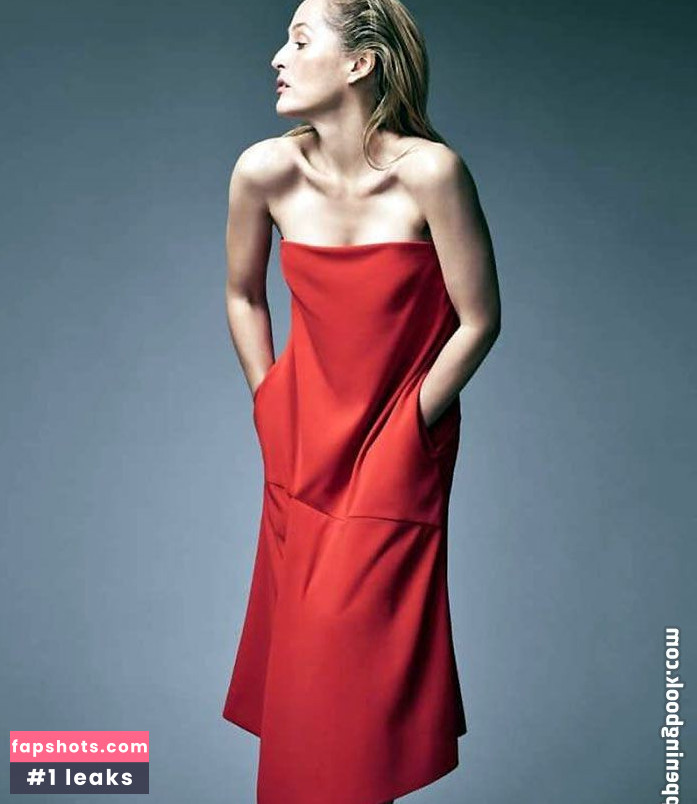 Gillian Anderson gallery photo #315