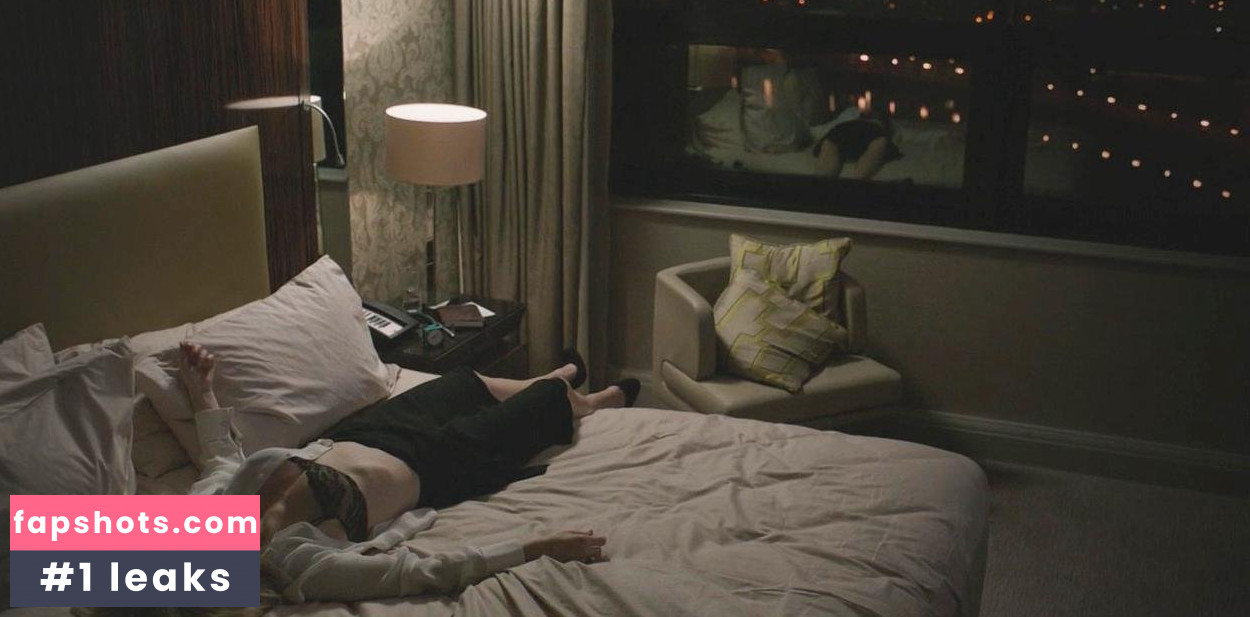 Gillian Anderson gallery photo #381