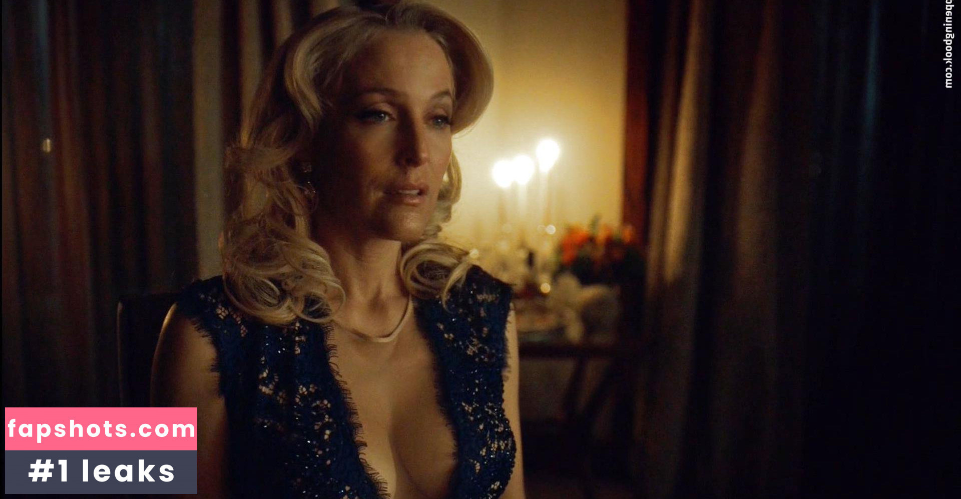 Gillian Anderson gallery photo #394