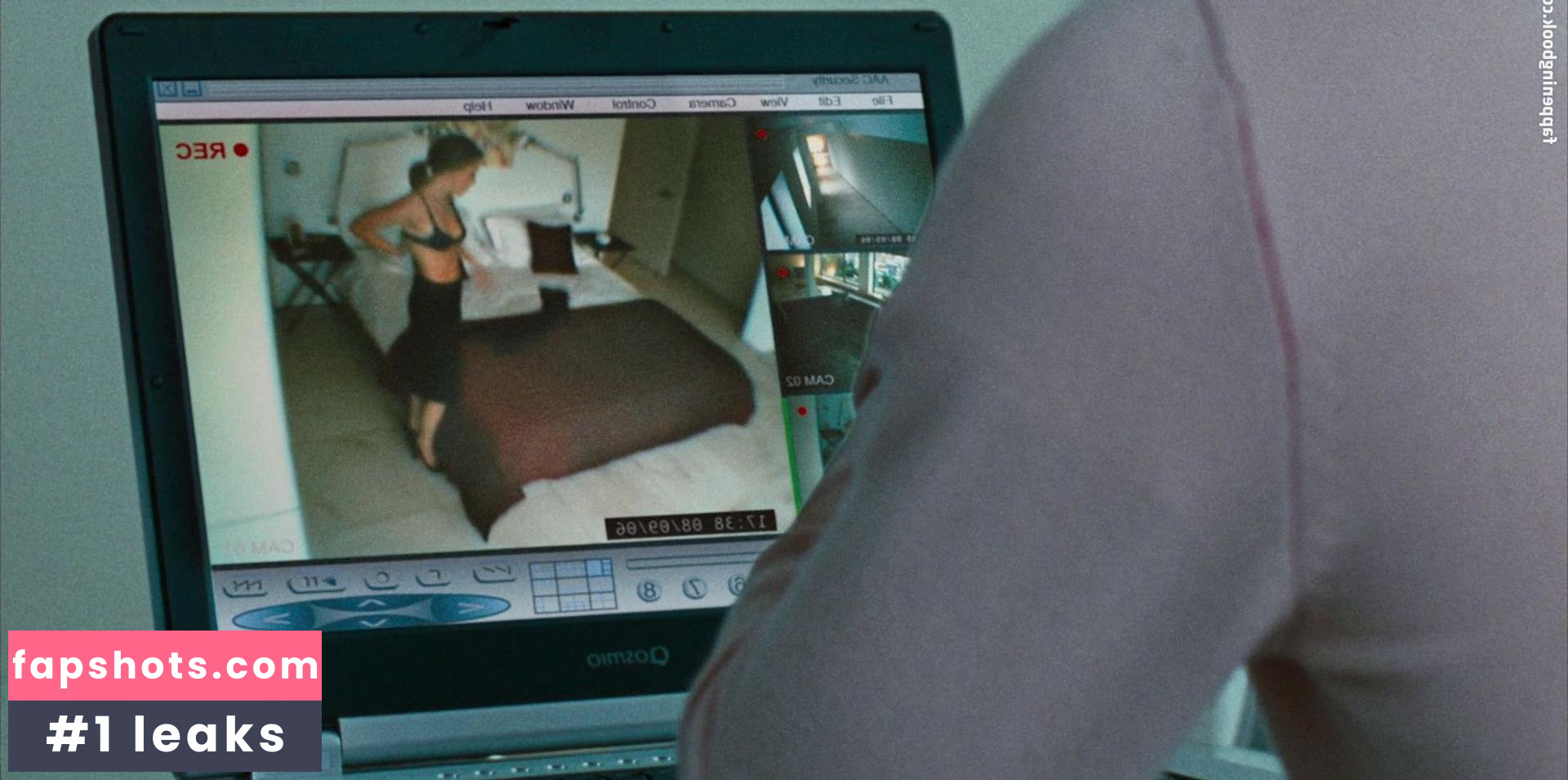 Gillian Anderson gallery photo #405