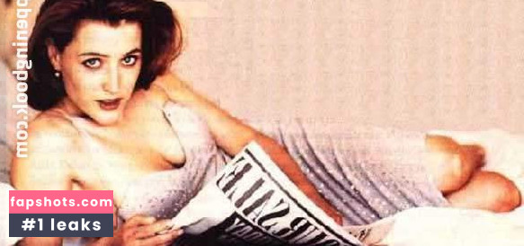 Gillian Anderson gallery photo #424