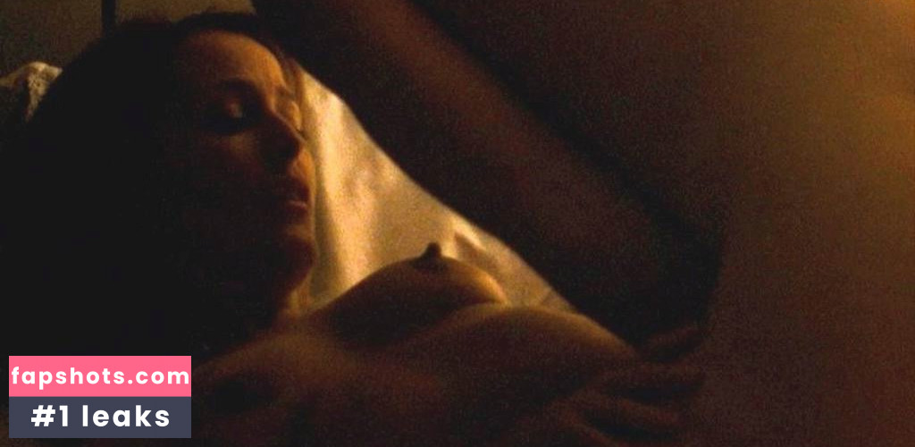 Gillian Anderson gallery photo #463