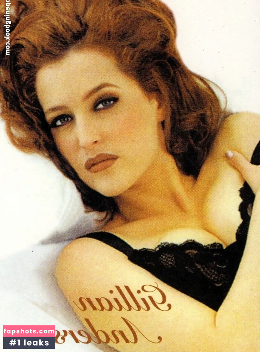 Gillian Anderson gallery photo #68