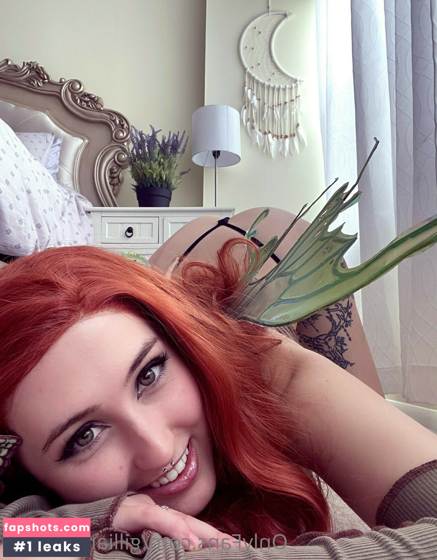 Gillian Foxglove gallery photo #65