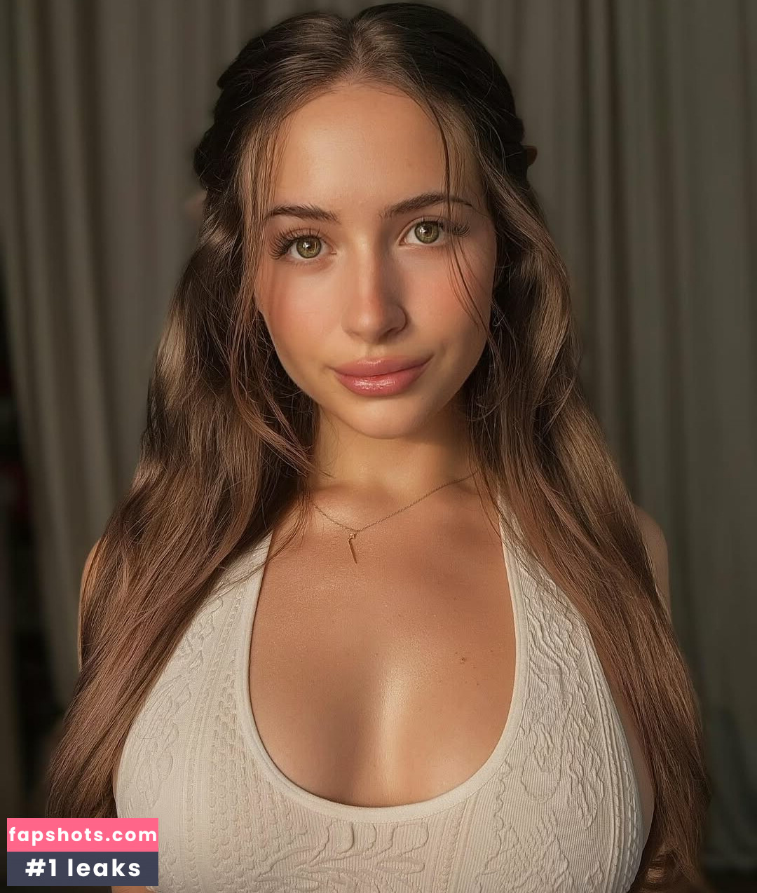 GillianAprils gallery photo #26