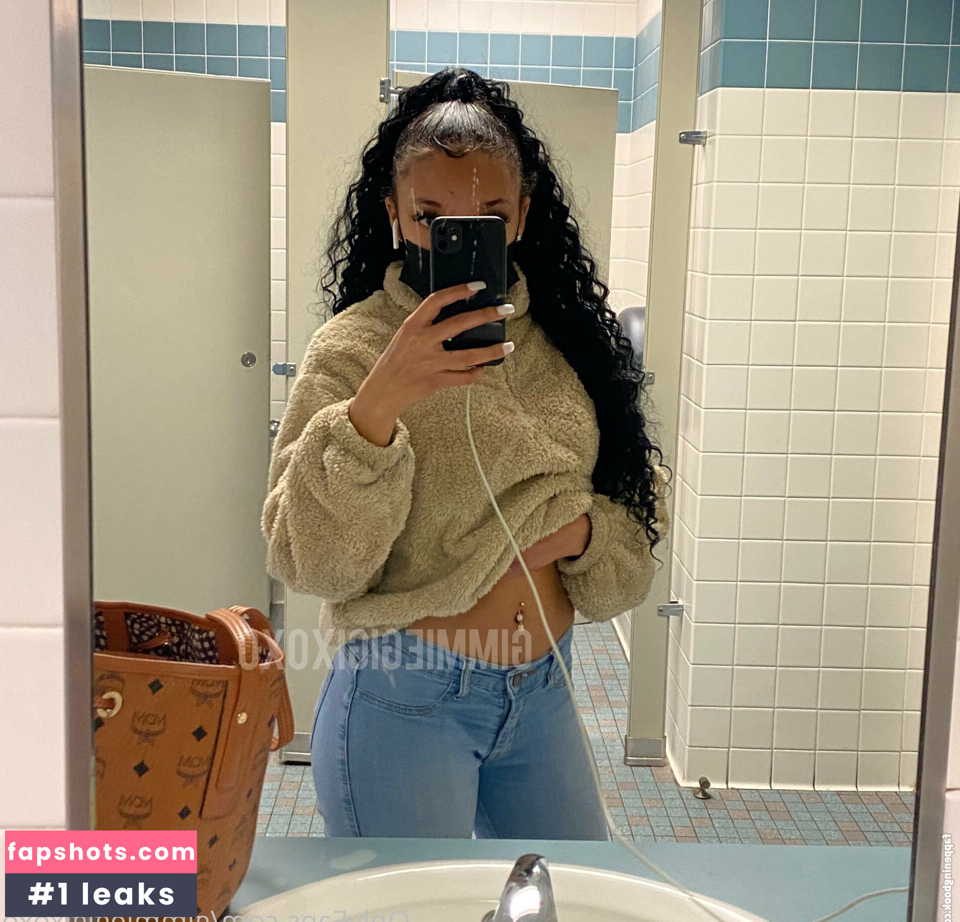 Gimmiegigixoxo gallery photo #6