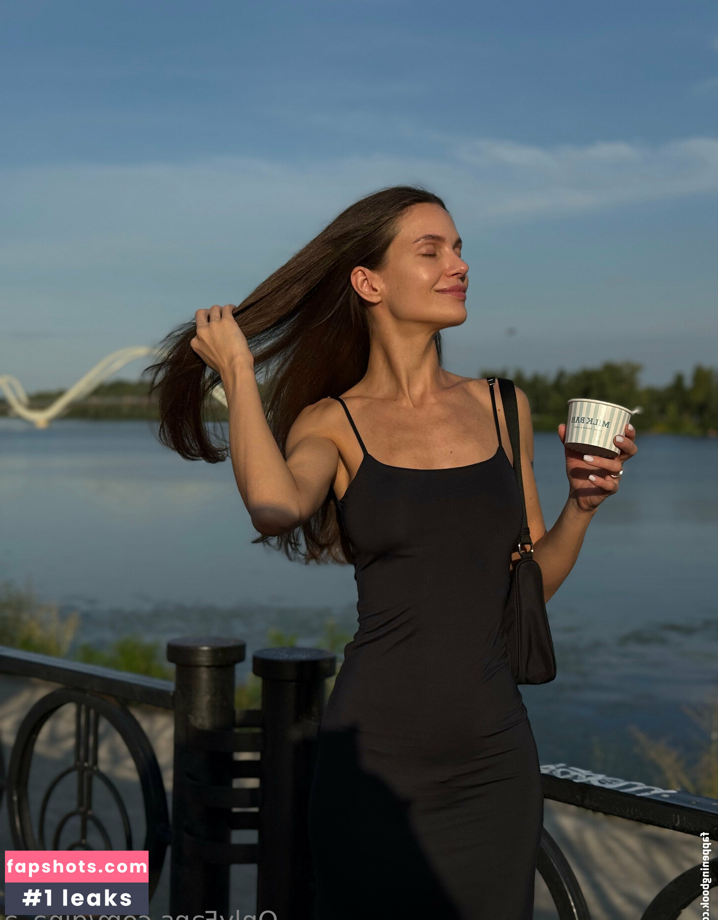 Gina_a gallery photo #2