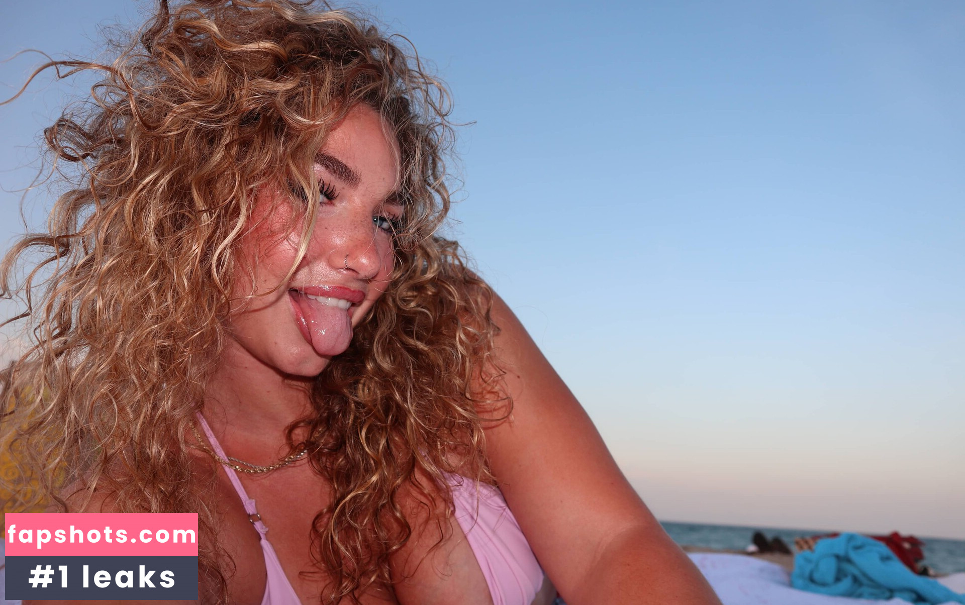 gina.adams gallery photo #14