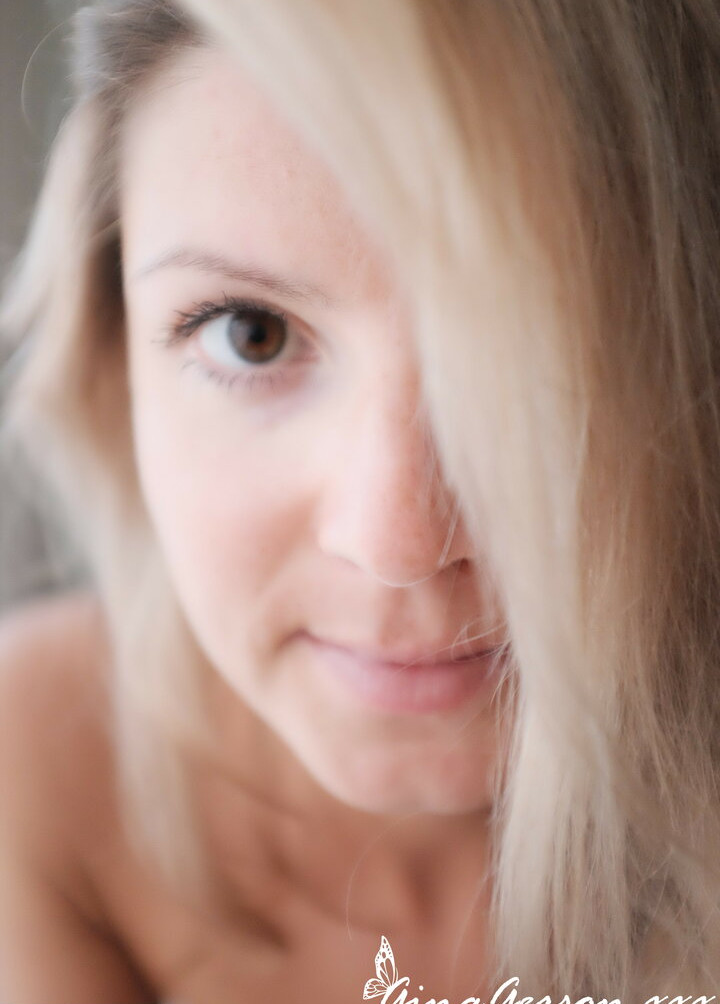 gina-gerson gallery photo #2575