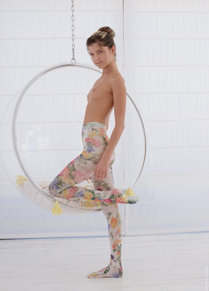 gina-gerson gallery photo #979