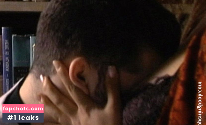 Gina Hiraizumi gallery photo #8