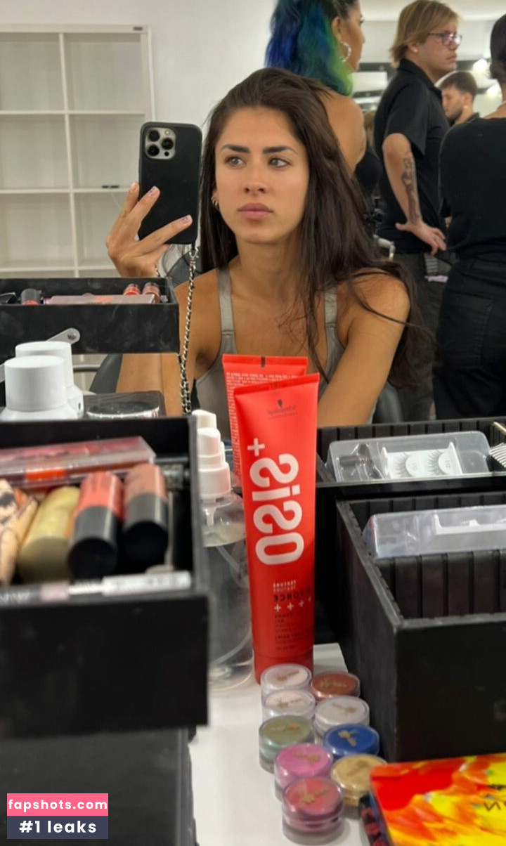 Gina Llebaria gallery photo #37