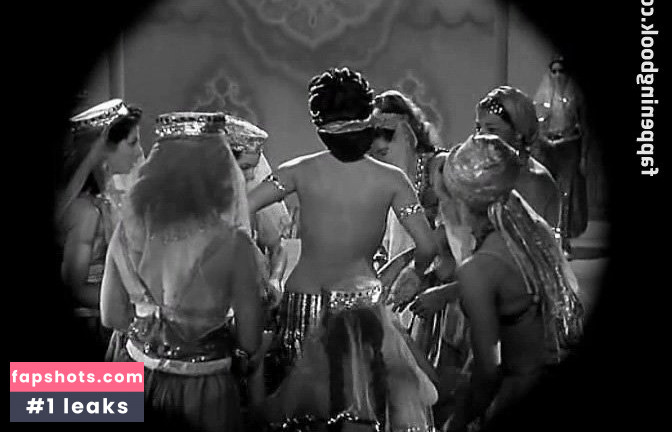 Gina Lollobrigida gallery photo #4