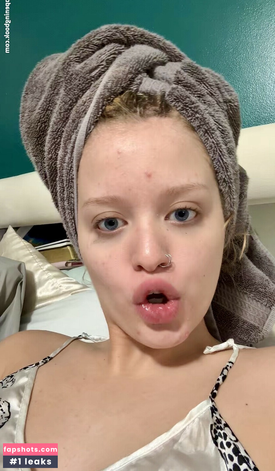 Gina Lynn gallery photo #11