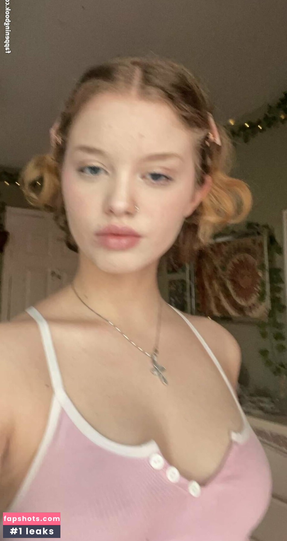 Gina Lynn gallery photo #41