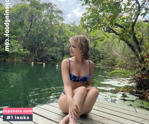 Gina Lynn gallery photo #42