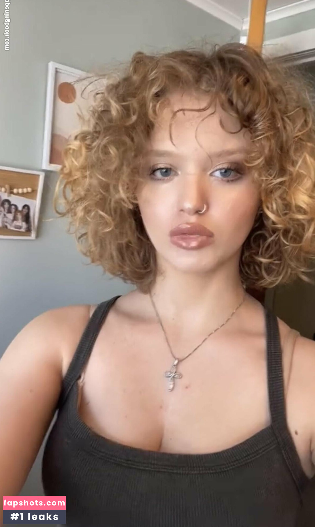 Gina Lynn gallery photo #45