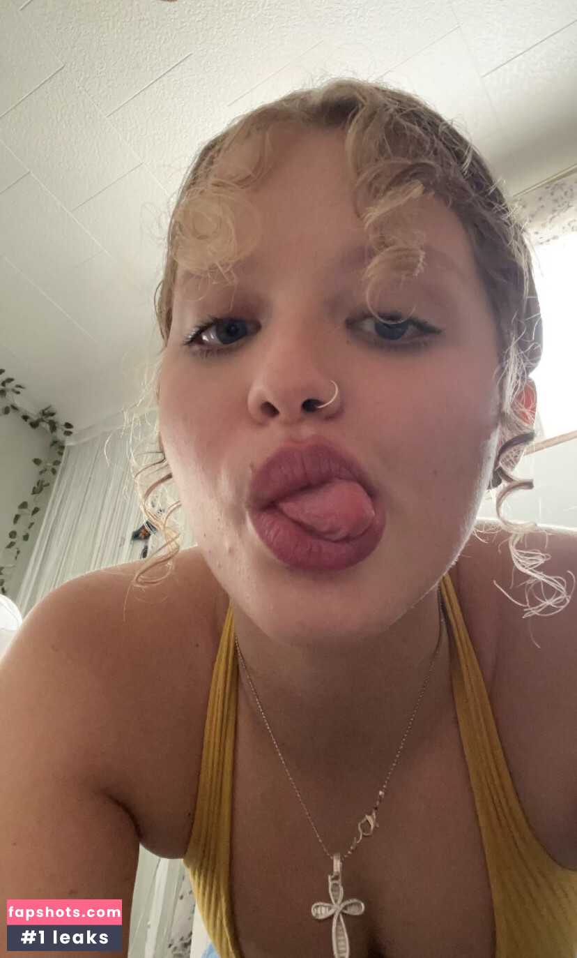 Gina Lynn gallery photo #55