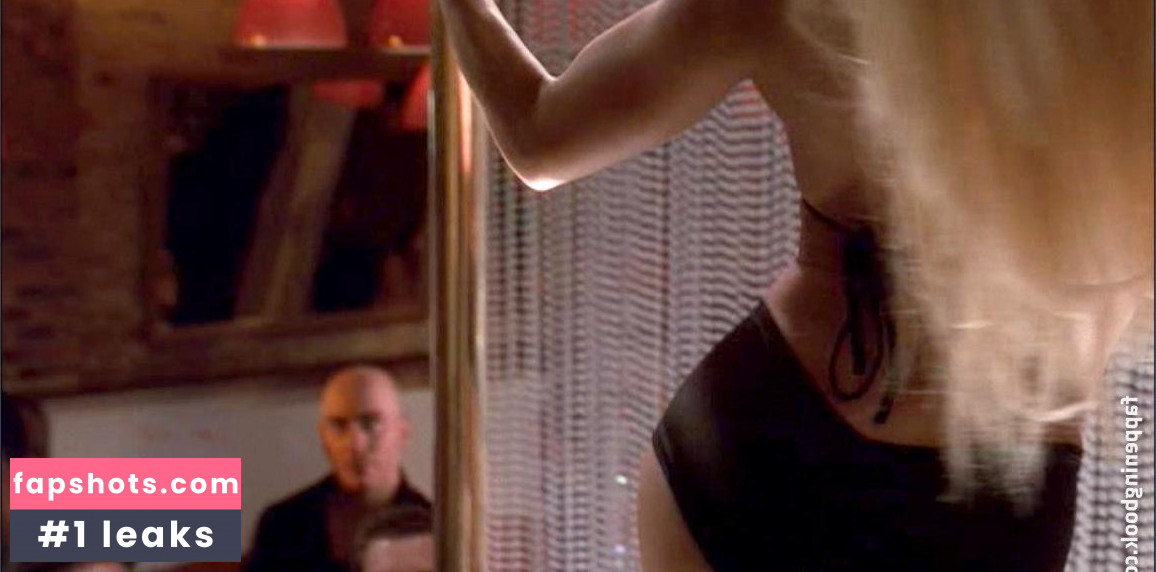 Gina Lynn gallery photo #96