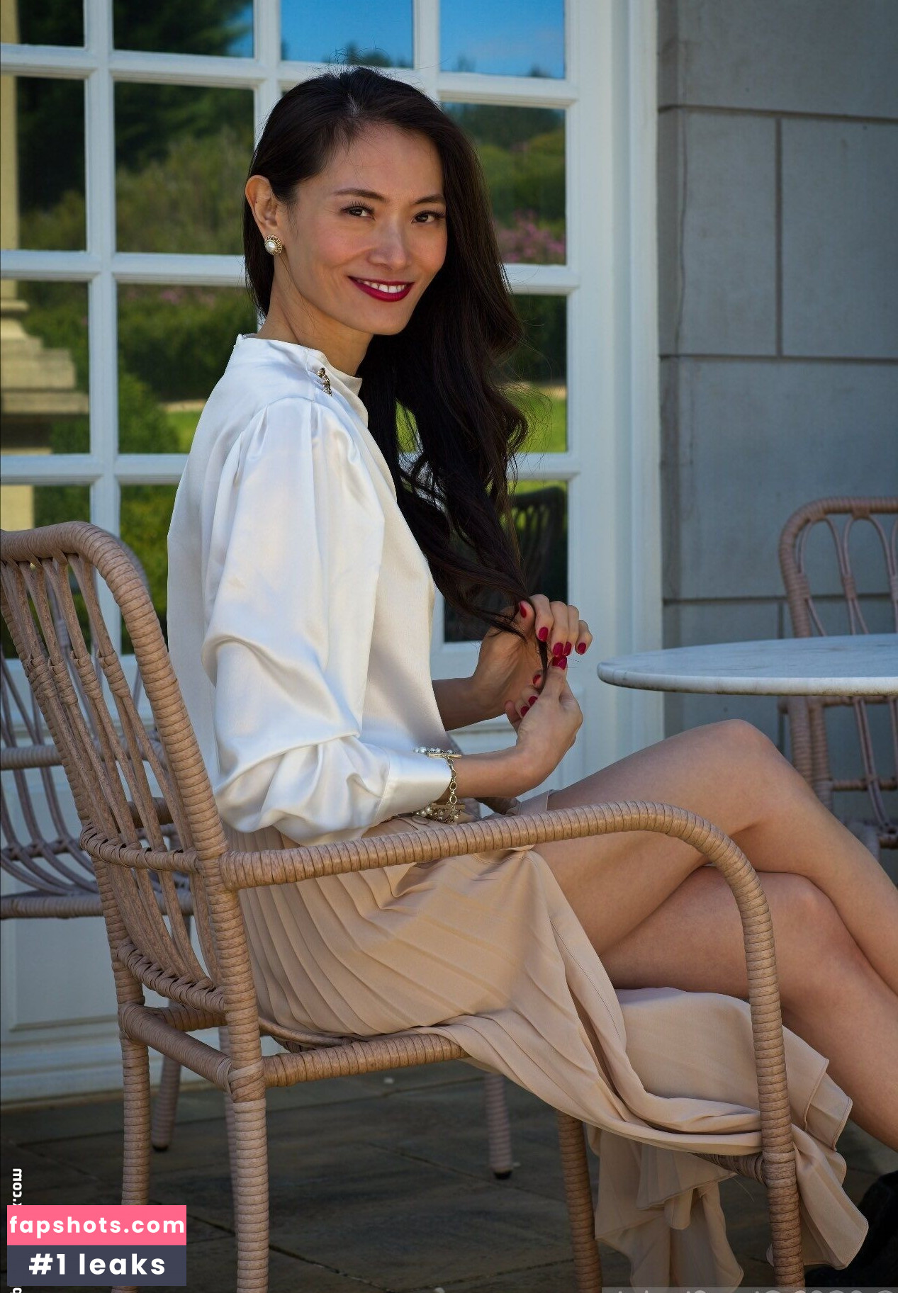 Gina Sinclair gallery photo #2